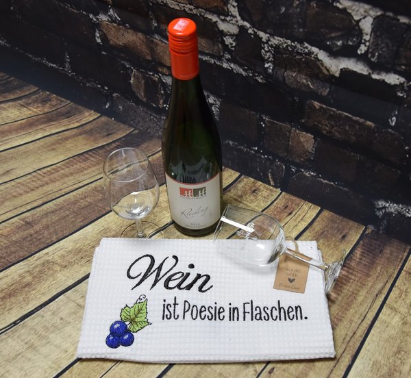 Geschirrtuch Waffelpique Stickbild "Wein ist Poesie in Flaschen"