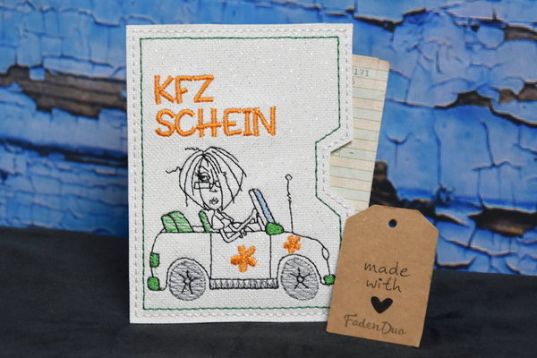 KFZ-Scheinhülle "Frau im Cabrio"